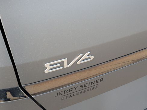 Certified 2023 Kia EV6 GT-Line w/ GT-Line Suede Seat Package AWD/4WD image 27