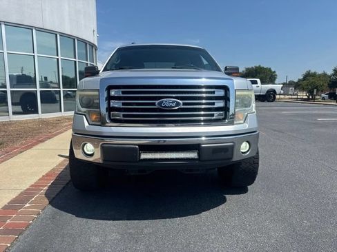 Used 2010 Ford F150 XLT RWD image 3