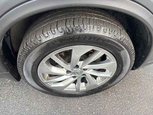 Used 2014 Nissan Rogue SL AWD/4WD image 33