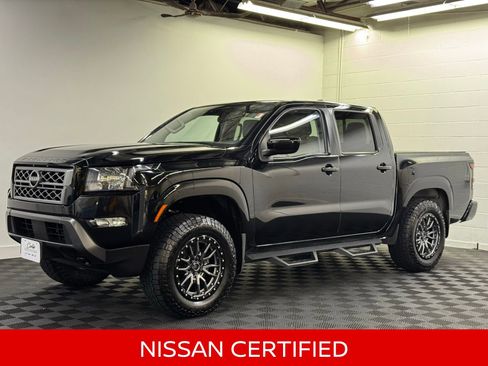 Certified 2022 Nissan Frontier SV image 1