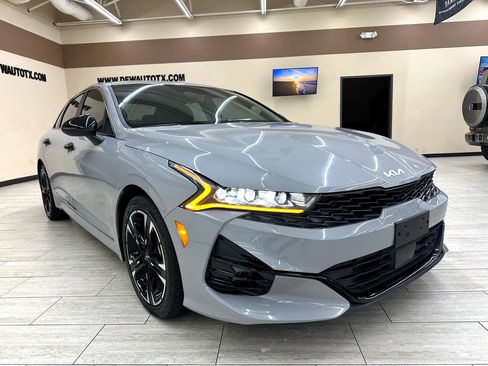 Used 2023 Kia K5 GT-Line w/ GT-Line Premium Package image 5