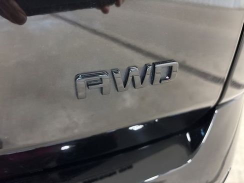 Used 2021 Chevrolet Traverse Premier w/ Redline Edition image 6