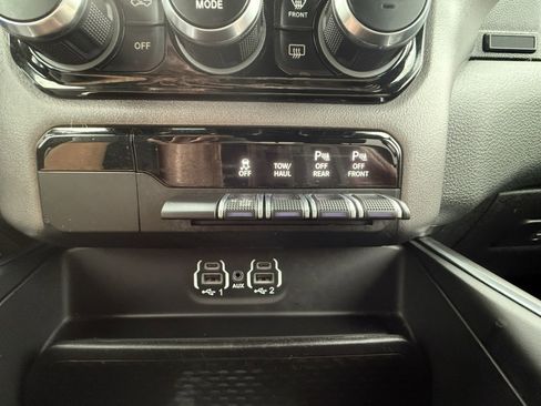 Used 2021 RAM 1500 Laramie w/ Sport Appearance Package image 25