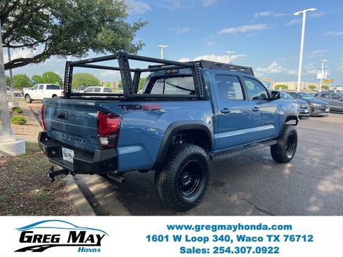 Used 2019 Toyota Tacoma TRD Off-Road AWD/4WD image 7