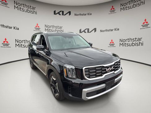 Used 2023 Kia Telluride S w/ S Sunroof Package AWD/4WD image 9