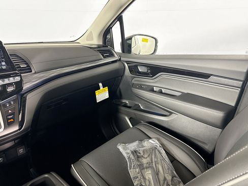 New 2026 Honda Odyssey Elite image 29