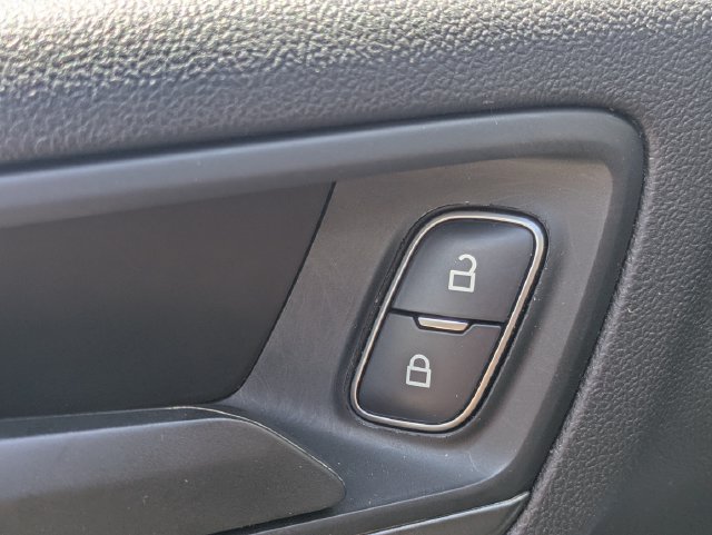 Used 2025 Ford Escape Active FWD image 22