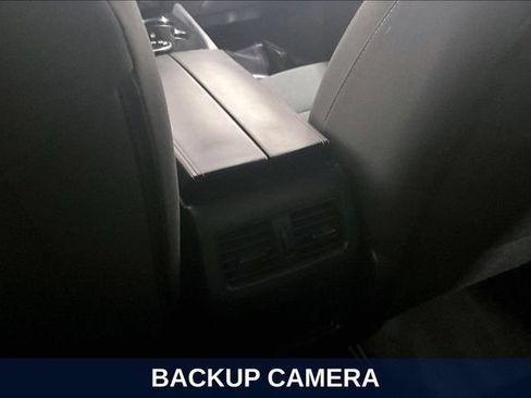 Used 2023 Nissan Rogue S AWD/4WD image 13