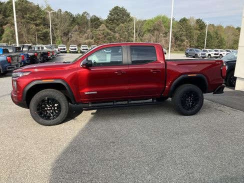 New 2026 GMC Canyon Elevation image 3