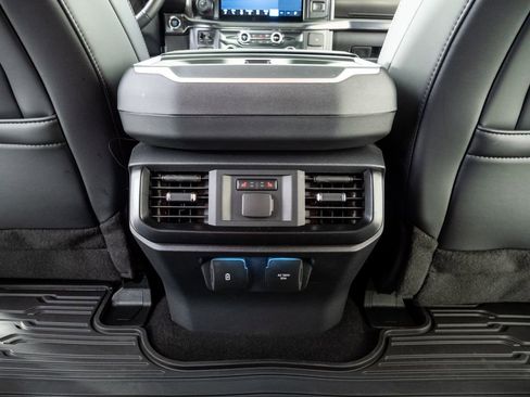 Used 2025 Ford F150 Raptor AWD/4WD image 22
