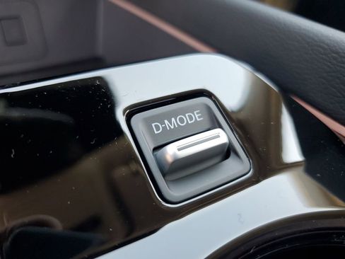 New 2025 Nissan Murano SL image 25