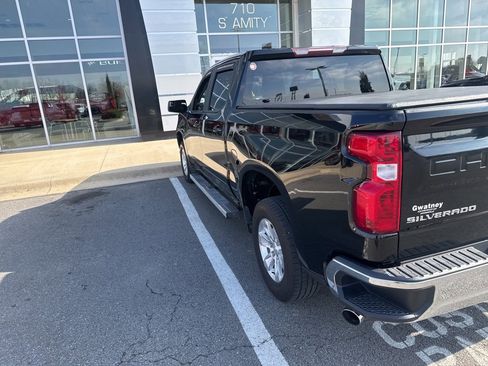 Used 2021 Chevrolet Silverado 1500 LT image 7