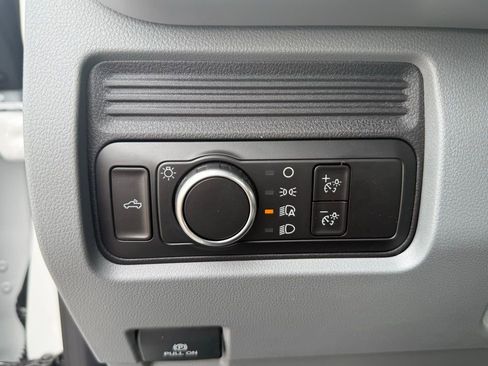 New 2025 Ford F350 XL w/ XL Driver Assist Package RWD image 19