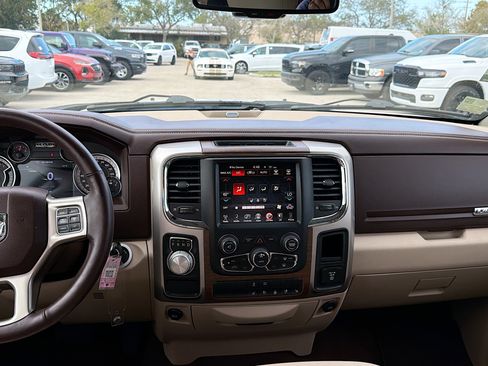 Used 2017 RAM 1500 Laramie image 18