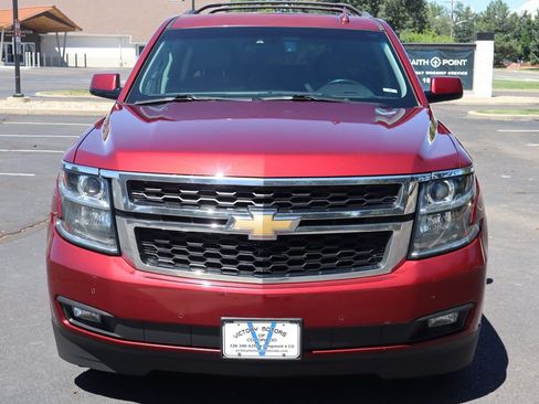 Used 2017 Chevrolet Suburban LT AWD/4WD image 12