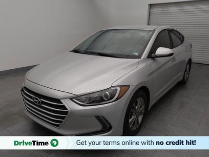 Used 2017 Hyundai Elantra SE w/ SE A/T Tech Package 03