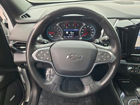 Used 2022 Chevrolet Traverse RS w/ LPO, Floor Liner Package image 40