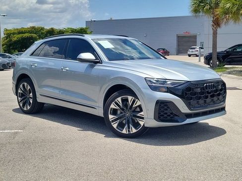 Certified 2024 Audi Q8 Premium Plus w/ Premium Plus Package AWD/4WD image 32