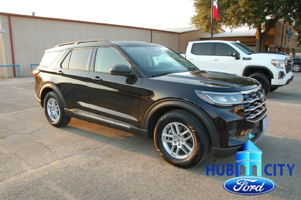 Used 2025 Ford Explorer Active RWD image 7