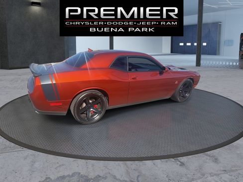 Used 2020 Dodge Challenger R/T Scat Pack w/ Scat Pack Stripe RWD image 2