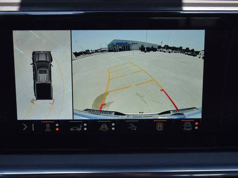 Used 2025 GMC Sierra 1500 Denali Ultimate AWD/4WD image 8