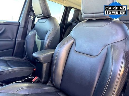 Used 2018 Jeep Renegade Limited w/ UConnect 8.4 Nav Group image 13