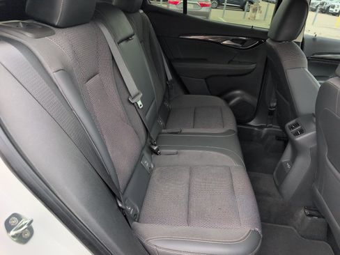 Used 2023 Buick Envision Preferred image 11