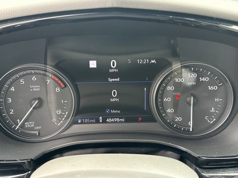 Used 2021 Cadillac XT6 Premium Luxury image 28