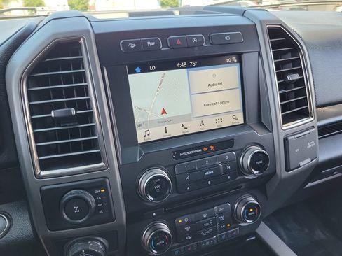 Used 2017 Ford F150 Raptor w/ Equipment Group 802A Luxury AWD/4WD image 10