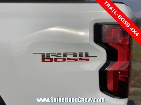 New 2026 Chevrolet Colorado Trail Boss image 11