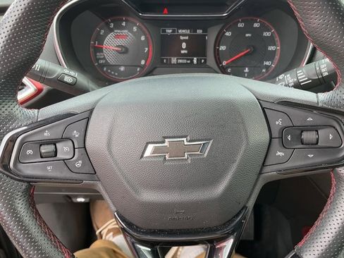 Used 2023 Chevrolet TrailBlazer RS AWD/4WD image 14