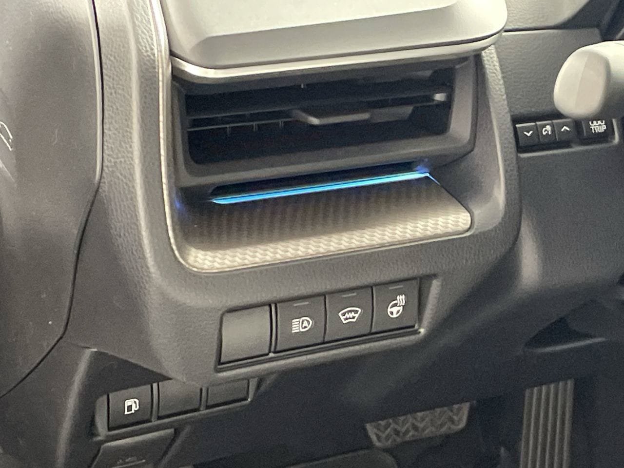 New 2026 Toyota Prius XLE FWD image 12