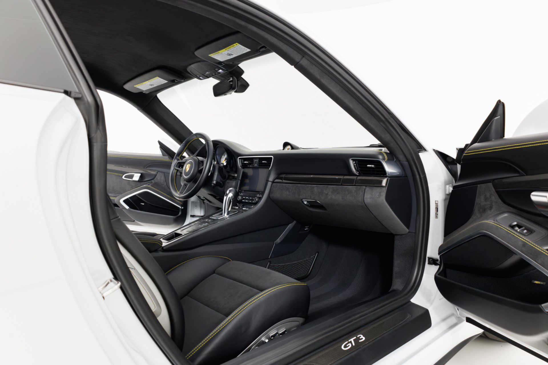 Used 2018 Porsche 911 GT3 RWD image 35