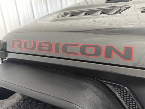 Used 2018 Jeep Wrangler Unlimited Rubicon AWD/4WD image 58