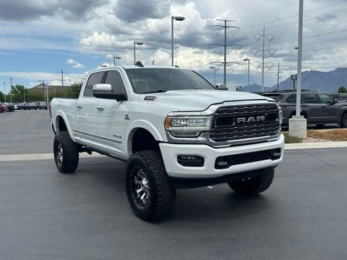 Used 2022 RAM 3500 Limited AWD/4WD image 29