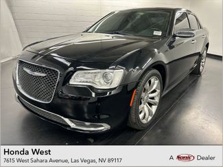 Used 2019 Chrysler 300 Limited image 1