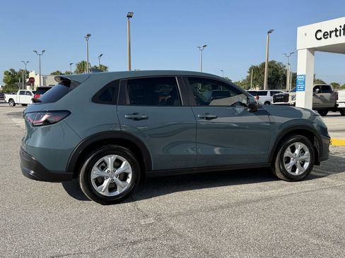 Used 2025 Honda HR-V LX image 5