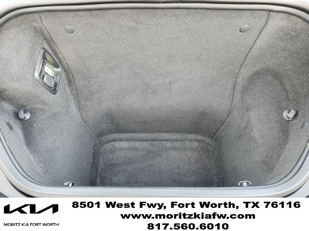 Used 2025 Chevrolet Corvette Stingray Premium Cpe w/ 3LT RWD image 30