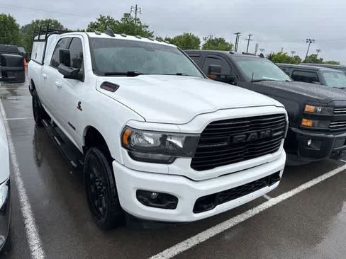 Used 2021 RAM 2500 Big Horn w/ Night Edition AWD/4WD image 7