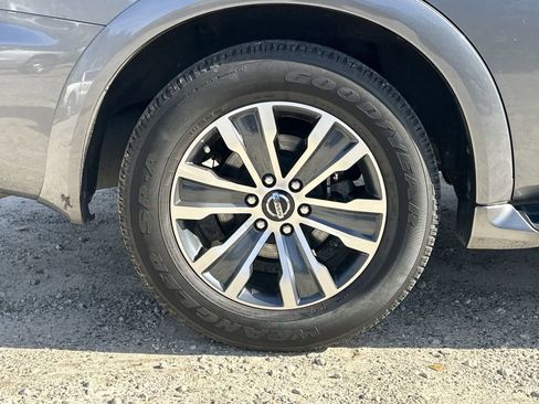 Used 2020 Nissan Armada SL w/ Premium Package image 18