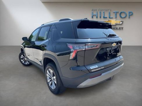 Used 2025 Chevrolet Equinox LT w/ Convenience Package II AWD/4WD image 8