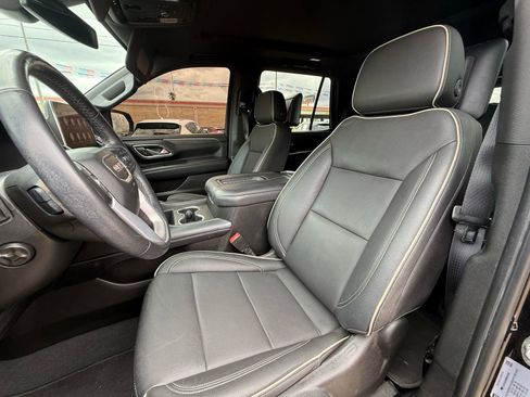 Used 2021 GMC Yukon SLT w/ SLT Premium Package RWD image 11