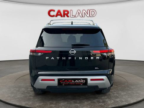 Used 2023 Nissan Pathfinder SL FWD image 4