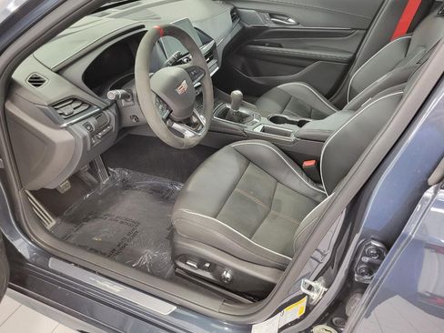 Used 2026 Cadillac CT4 V Blackwing w/ Technology Package RWD image 9