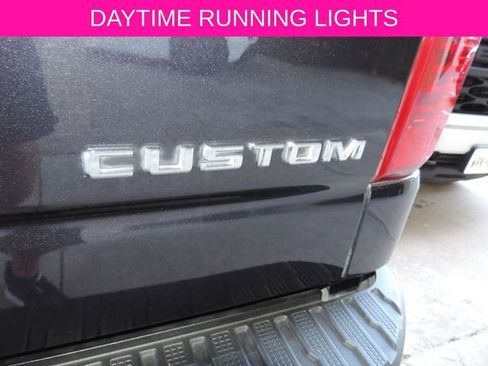 Certified 2022 Chevrolet Silverado 1500 Custom RWD image 14