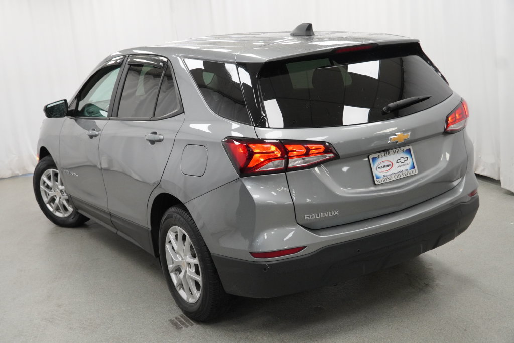 Certified 2024 Chevrolet Equinox LS w/ LS Convenience Package FWD image 16