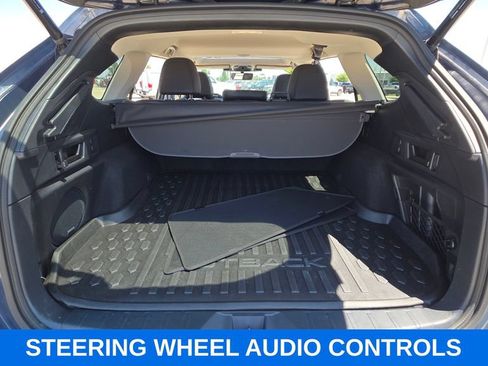 Used 2025 Subaru Outback Limited AWD/4WD image 16