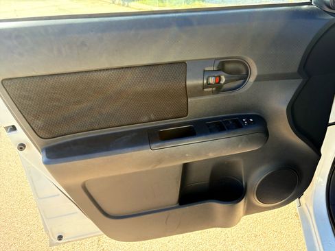 Used 2008 Scion xB image 27