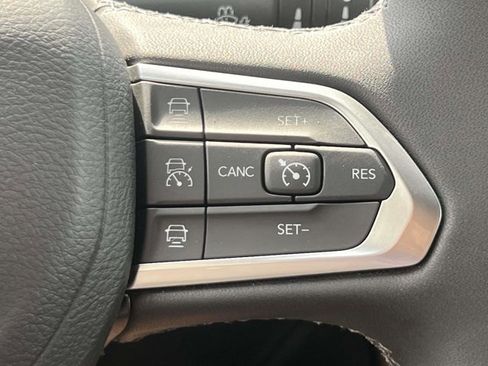 Used 2026 Jeep Compass Limited image 20