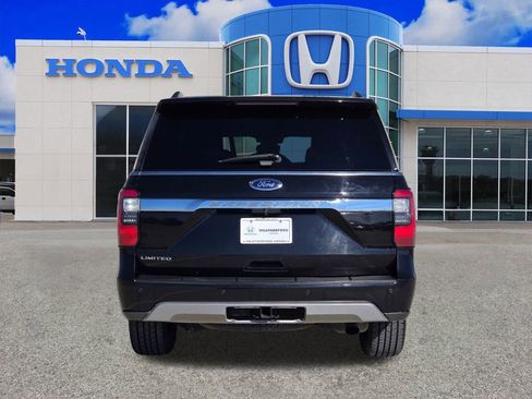 Used 2021 Ford Expedition Limited image 4